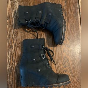 Sorel J.O.A. Wedge Lace Up Boot